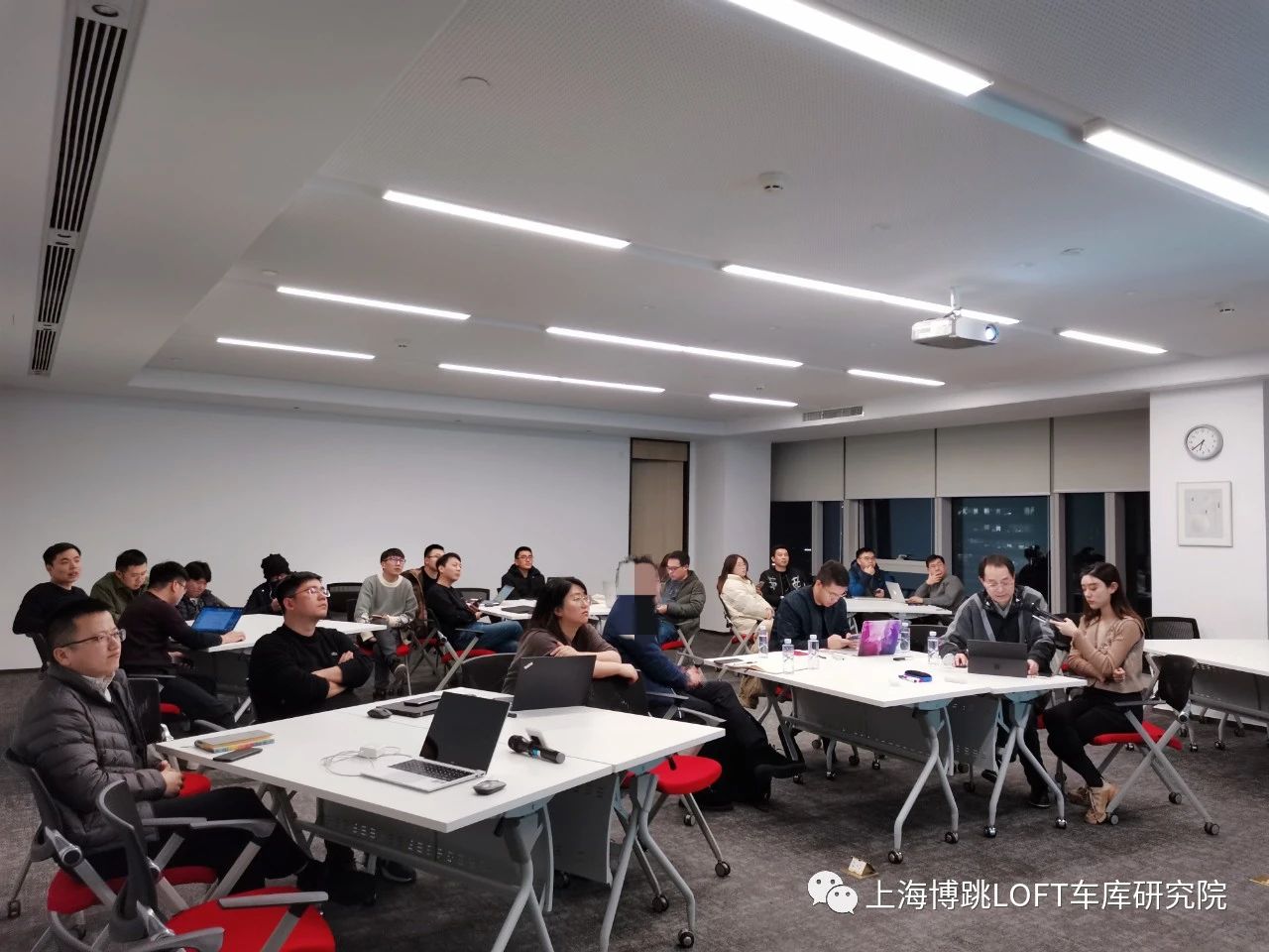 桂林杭州LOFT车库专题会